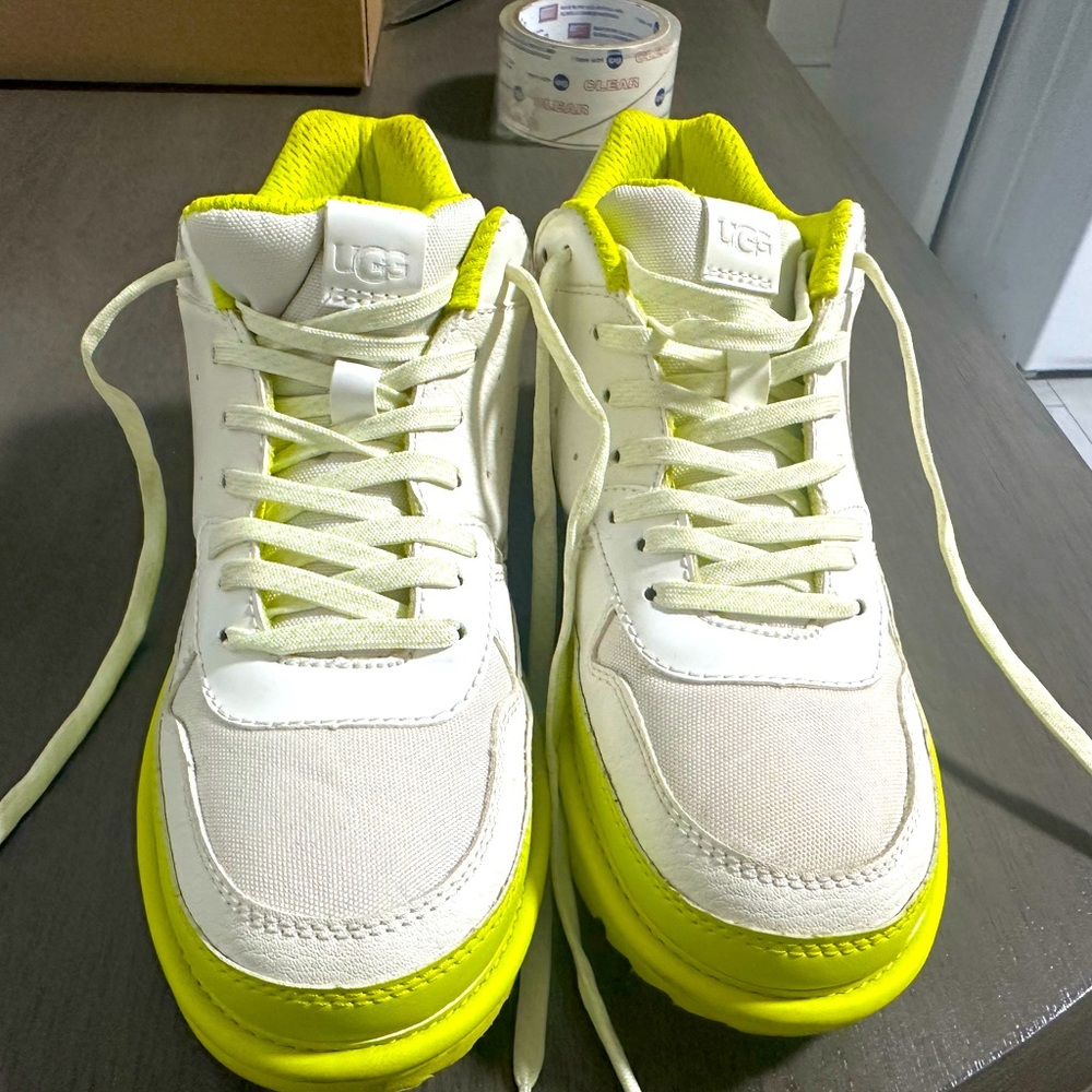 UGG Cream and Yellow Sneakers Modern Sporty Design
